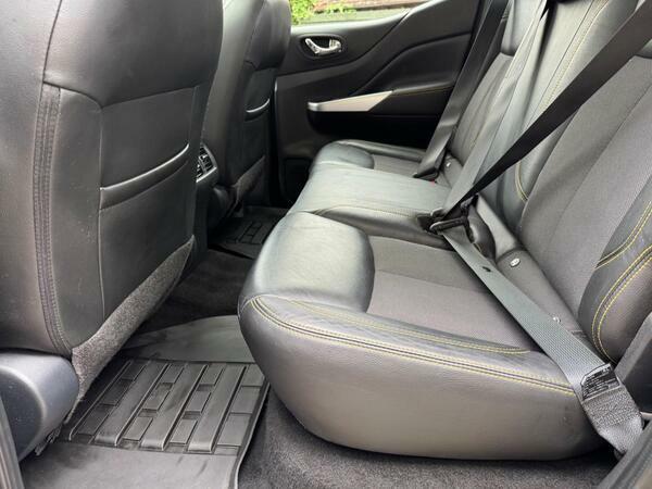 Nissan Navara Grey #32