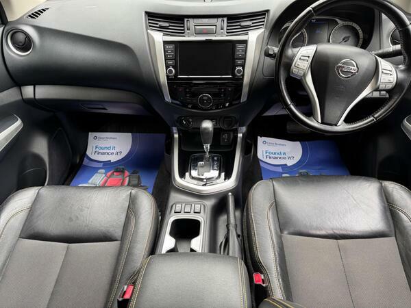 Nissan Navara 2.3 Dci N-guard 4Wd Euro 6 Grey #2