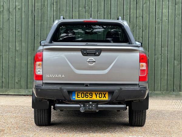 Nissan Navara Grey #10