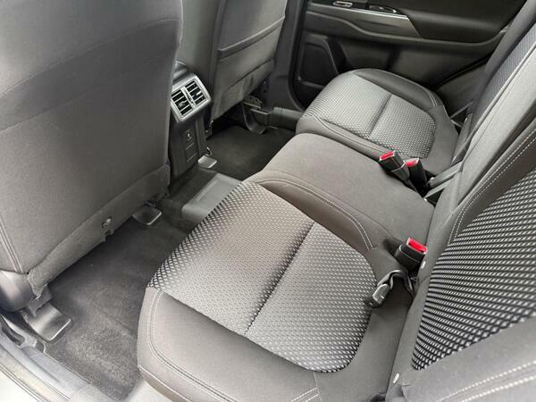Mitsubishi Outlander 2.0 Design 7 Seater 150 Bhp Black #14