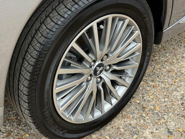 Mitsubishi Outlander 2.0 Design 7 Seater 150 Bhp Black #29