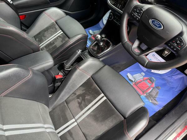 Ford Fiesta 1.0 Ecoboost Active #14