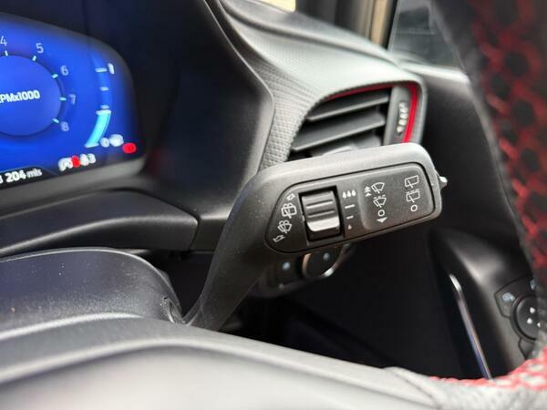 Ford Fiesta 1.0 Ecoboost Active #32