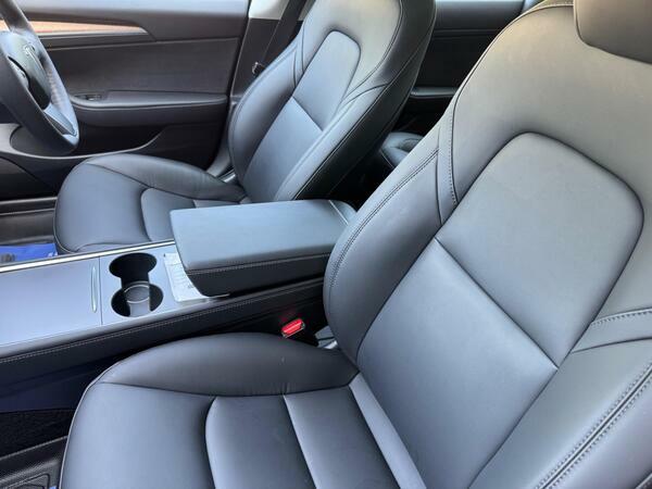Tesla Model 3 Dual Motor Long Range Saloon 4 White #15