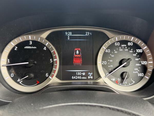 Nissan Navara Navara Tekna Dci White #14