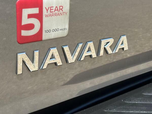 Nissan Navara Dci Tekna Shr Grey #51