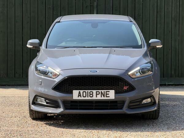 Ford Focus 2.0T Ecoboost St-3 Euro 6 Ss AO18PNE Grey #4