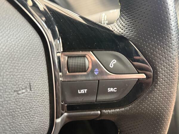 Peugeot e-2008 2023 72 50Kwh  #30