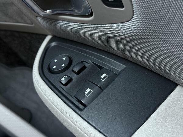 BMW i3 2015 Hatchback Plug-in Hybrid Euro Silver #33