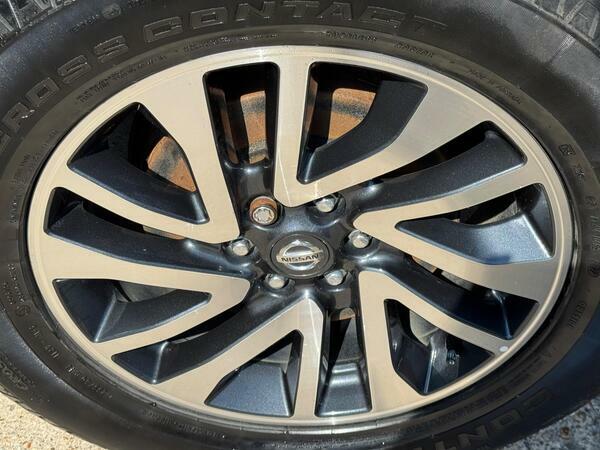 Nissan Navara Double Cab Pick Up Grey #52