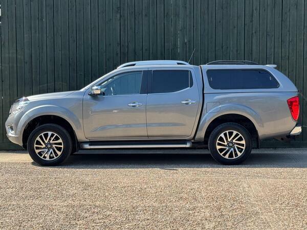 Nissan Navara Double Cab Pick Up Grey #7