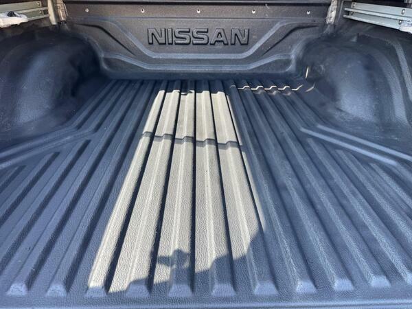 Nissan Navara Double Cab Pick Up Grey #48