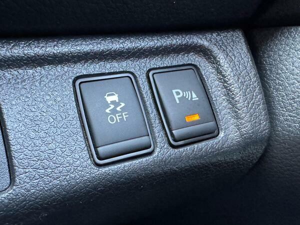 Nissan Navara Double Cab Pick Up Grey #43