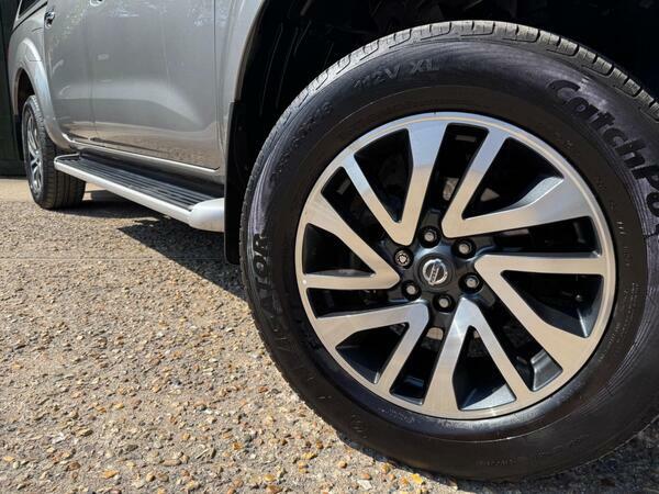 Nissan Navara Double Cab Pick Up Grey #34