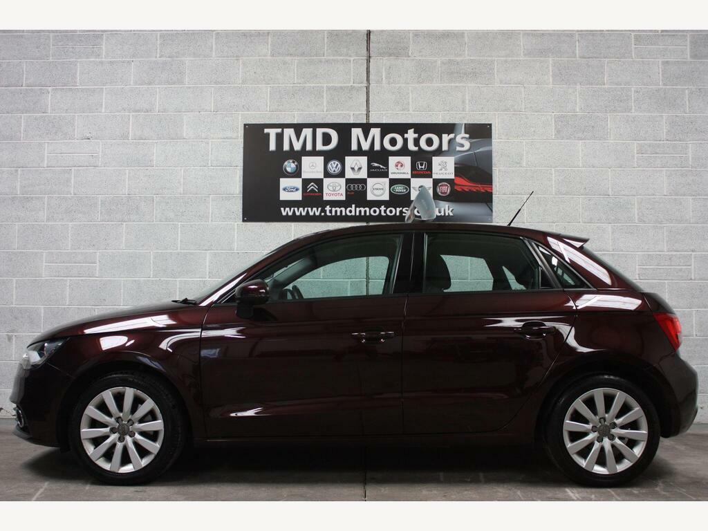 Audi A1 1.6 Tdi Sport Sportback Euro 5 S S Red #4