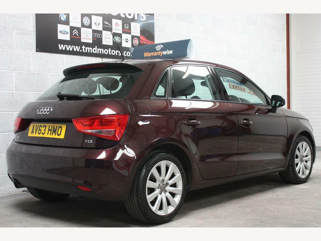 Audi A1 1.6 Tdi Sport Sportback Euro 5 S S Red #6