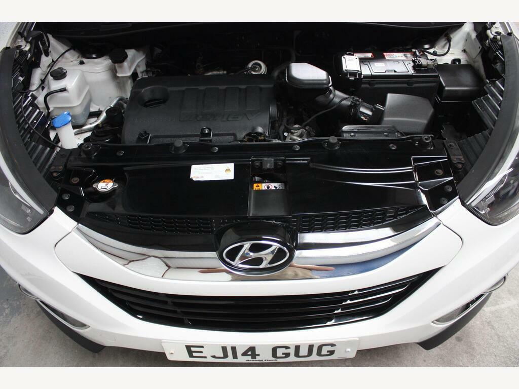 Hyundai Ix35 2.0 Crdi Premium 4Wd Euro 5 White #23