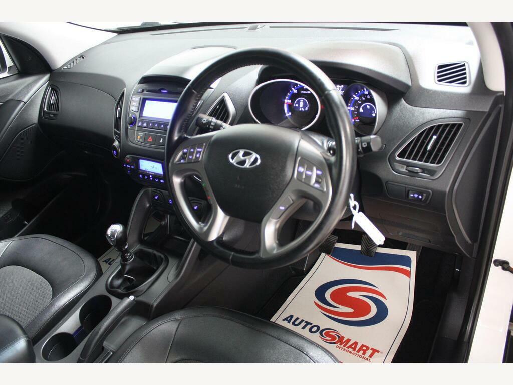 Hyundai Ix35 2.0 Crdi Premium 4Wd Euro 5 White #14