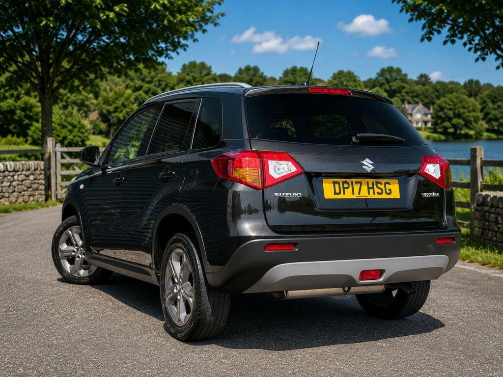 Suzuki Vitara 1.6 Sz-t Euro 6 Ss DP17HSG Black #2