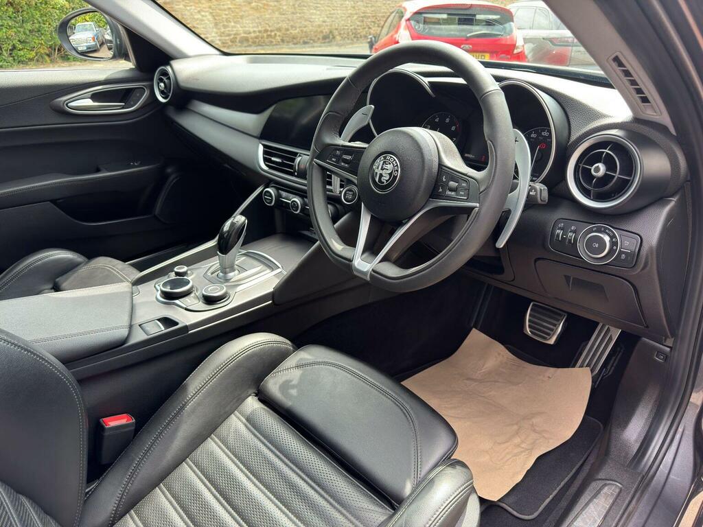 Alfa Romeo Giulia 2.0T Veloce Euro 6 Ss  #10