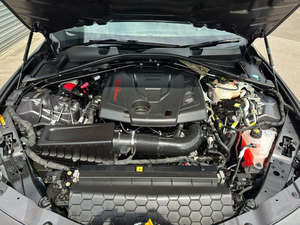 Alfa Romeo Giulia 2.0T Veloce Euro 6 Ss  #21