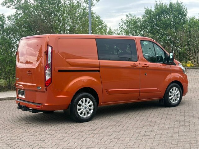 Ford Transit Custom 2020 2.0 300 Ecoblue Limited Crew Van Double Cab 5 SK70OMM Orange #2