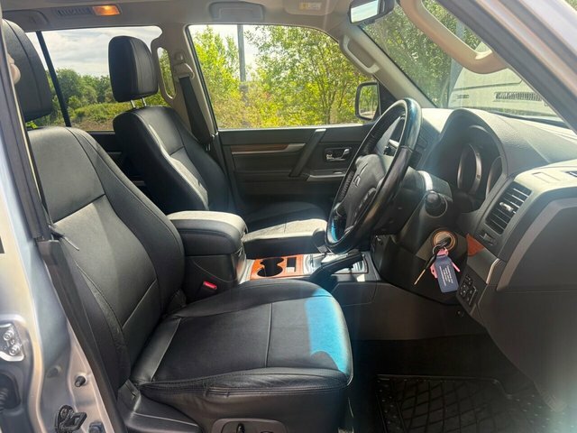 Mitsubishi Shogun 3.2 Di-d Sg3 Brown #18