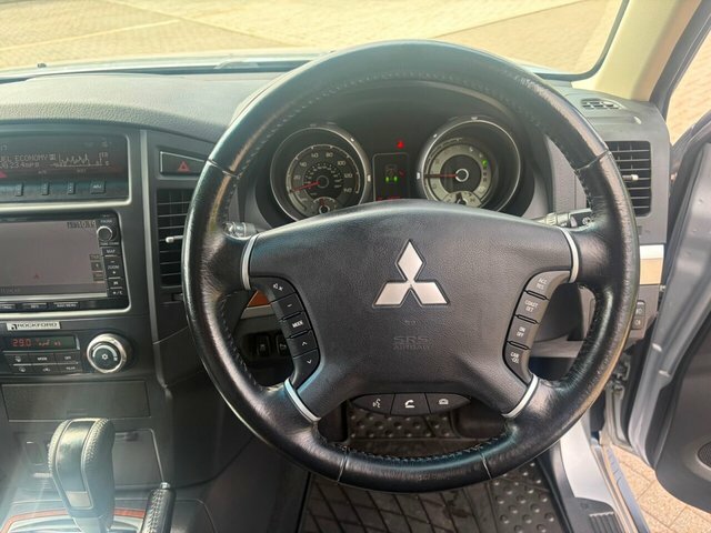 Mitsubishi Shogun 3.2 Di-d Sg3 Brown #28