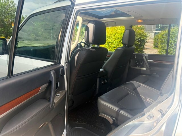 Mitsubishi Shogun 3.2 Di-d Sg3 Brown #21