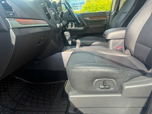 Mitsubishi Shogun 3.2 Di-d Sg3 Brown #22