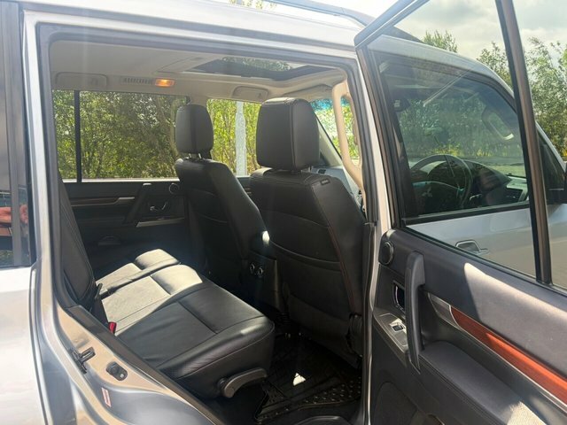 Mitsubishi Shogun 3.2 Di-d Sg3 Brown #19
