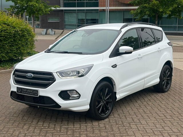 Ford Kuga 2019 1.5 Tdci St-line Suv Euro 6 White #4