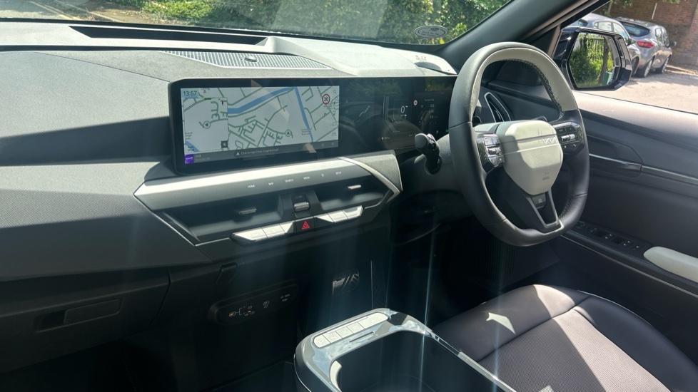 Kia 81.4Kwh Gt-line FL26KZM White #3