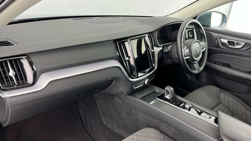 Volvo V60 Core, B3 Mild Hybrid, BJ23JJU Grey #6