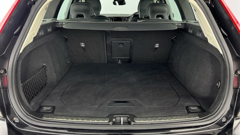 Volvo V60 Core, B3 Mild Hybrid, BG23HKV Black #5