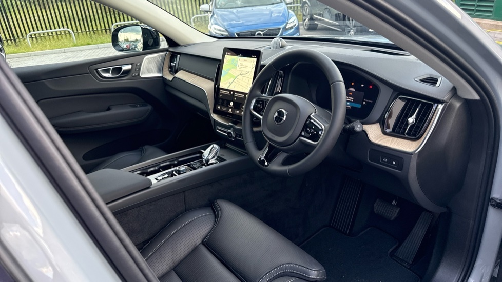 Volvo XC60 Ultra, T8 Awd Plug-in Hybrid, Dar FD26RZN Grey #4