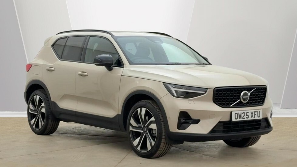 Volvo XC40 2.0 B4 Mhev Ultra Dark Dct Euro 6 Ss 
