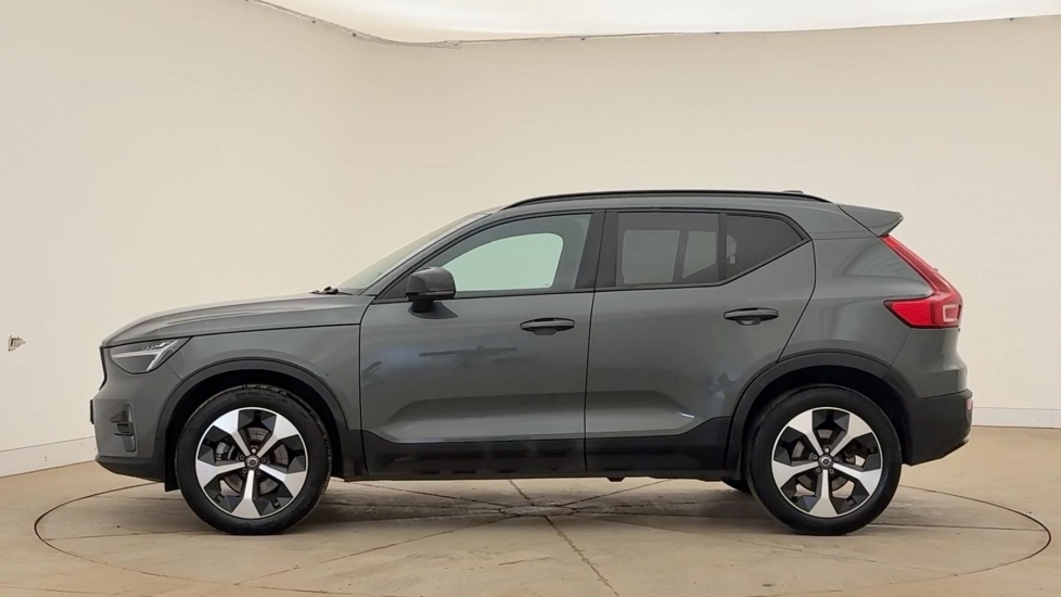 Volvo XC40 Plus, B3 Mild Hybrid, Dark RJ25AYS #6