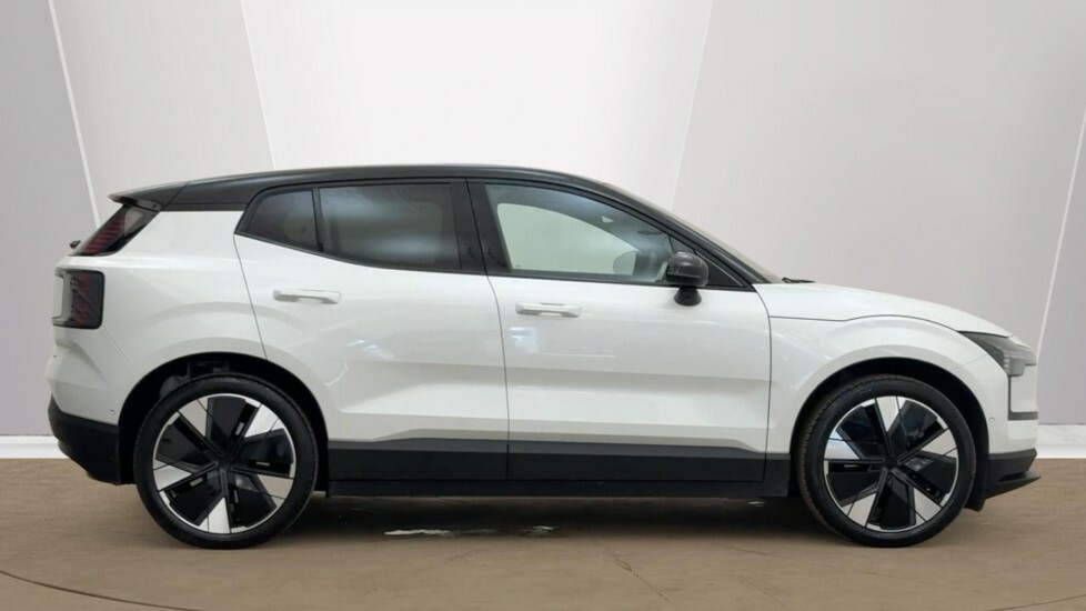 Volvo EX30 Ultra, Twin Motor Performance, OY75WFP White #2