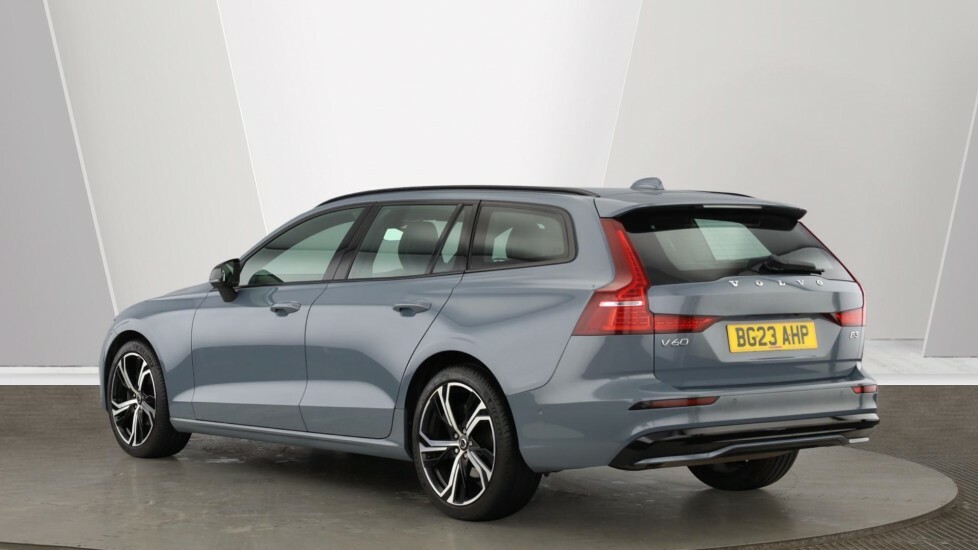 Volvo V60 Plus, B3 Mild Hybrid, Dark BG23AHP Grey #3