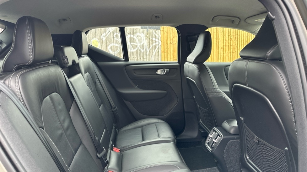 Volvo XC40 Inscription Pro, B4 Mild Hybrid Grey #6