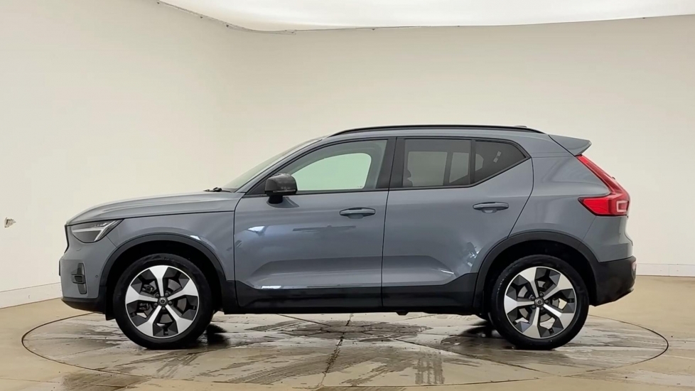 Volvo XC40 Ultimate, B4 Mild Hybrid, Dark CK23ZHP Grey #6