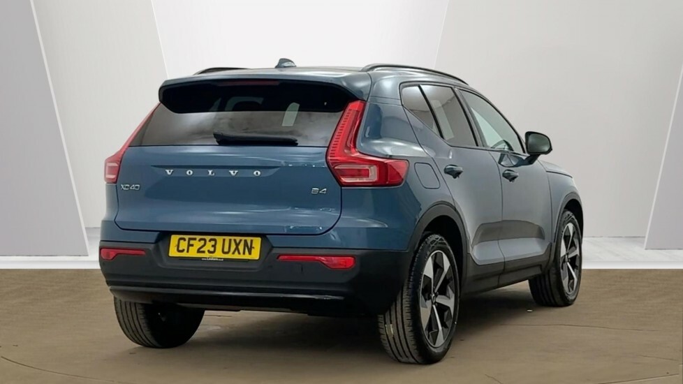 Volvo XC40 Ultimate, B4 Mild Hybrid, Dark CF23UXN Blue #3
