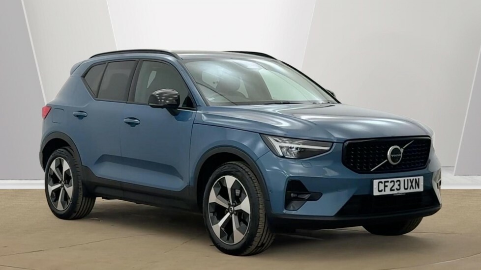 Volvo XC40 Ultimate, B4 Mild Hybrid, Dark Blue