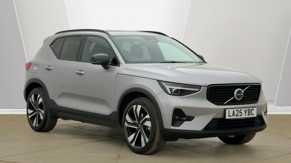 Volvo XC40 Ultra, B4 Mild Hybrid, Dark Silver