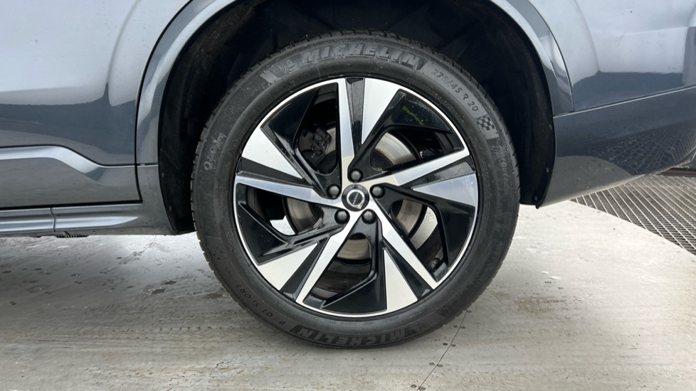 Volvo XC90 R-design, B5 Awd Mild Hybrid, 7 Seats PK22AZF Grey #4