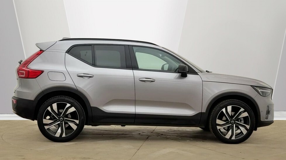 Volvo XC40 Ultra, B4 Mild Hybrid, Dark OY75VBZ Silver #2