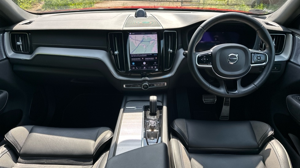 Volvo XC60 2.0H T8 Recharge 18.8Kwh R-design Pro Awd Eur KP22OUV Red #5