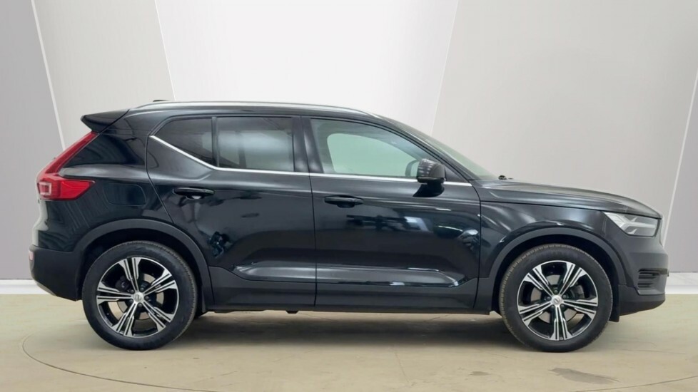 Volvo XC40 2.0 B4 Mhev Inscription Awd Euro 6 Ss CK71LMU Black #2