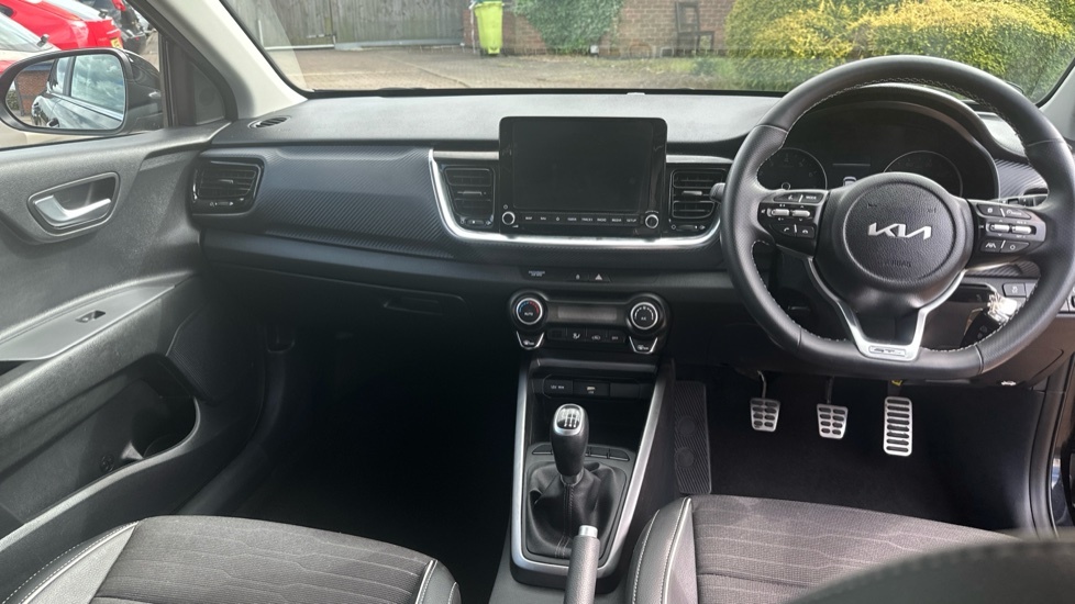 Kia Stonic 1.0 T-gdi Isg Gt-line DV23ZHZ Black #6
